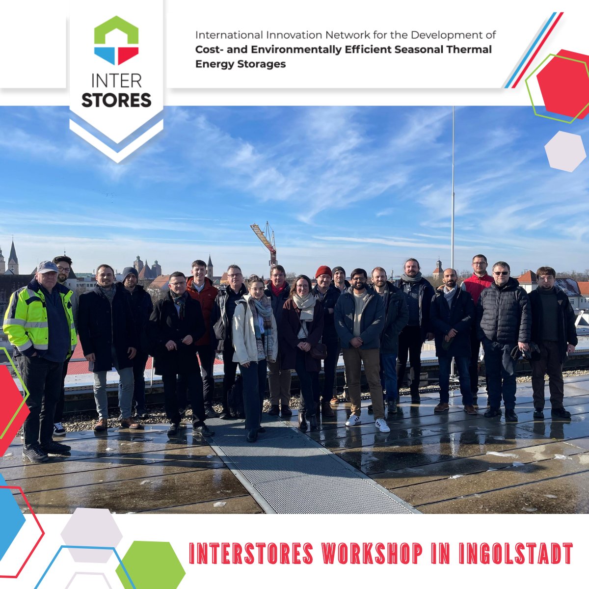 INTERSTORES tweet media