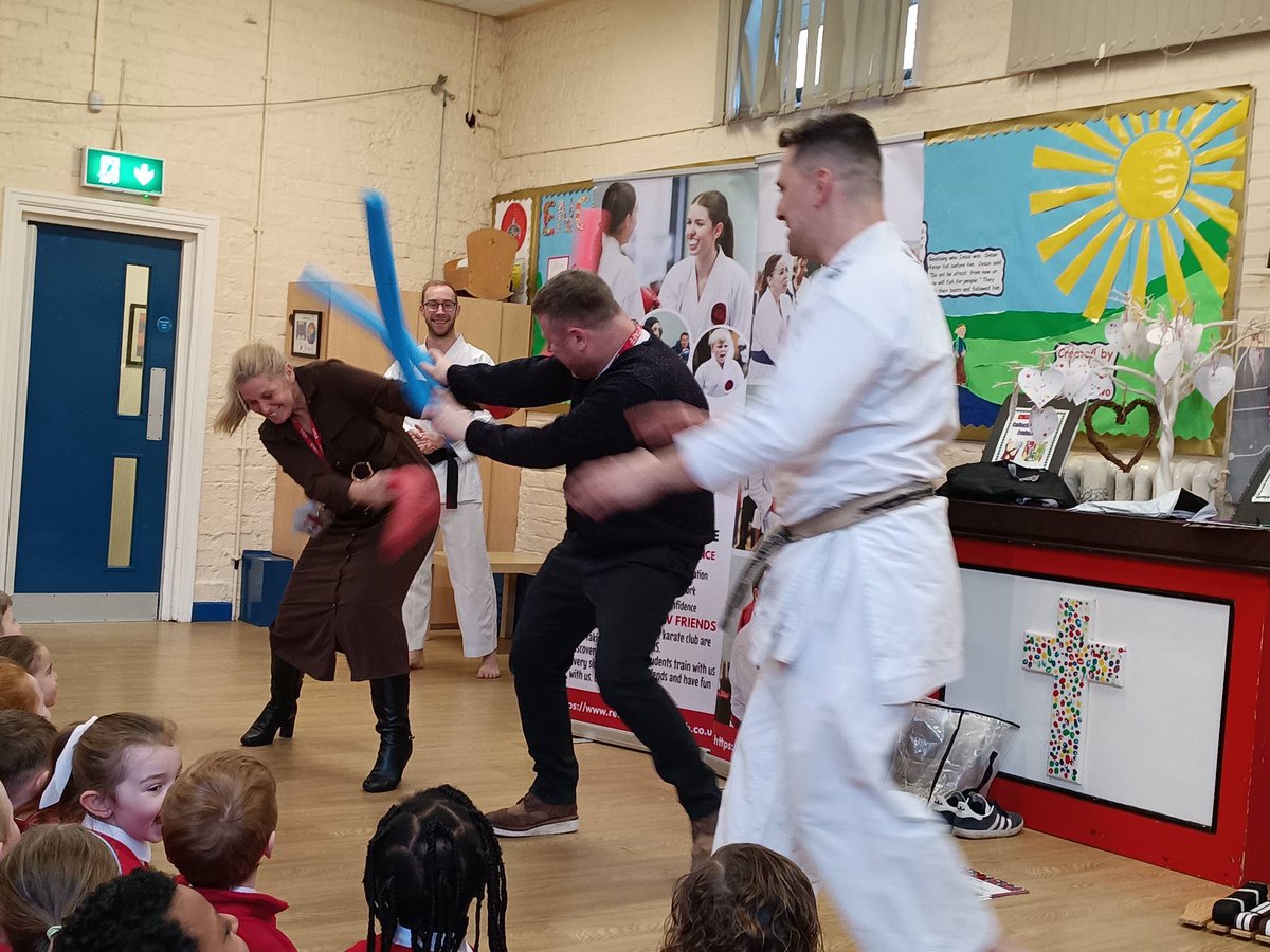 St Saviour CE School tweet media