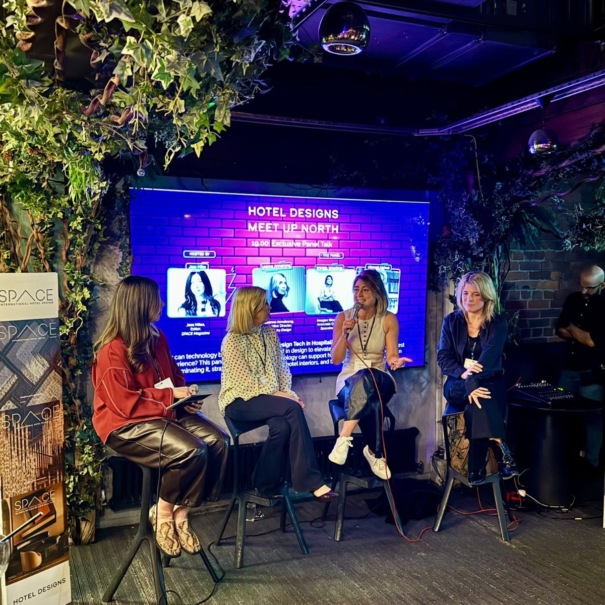 Muraspec Wallcoverings tweet media