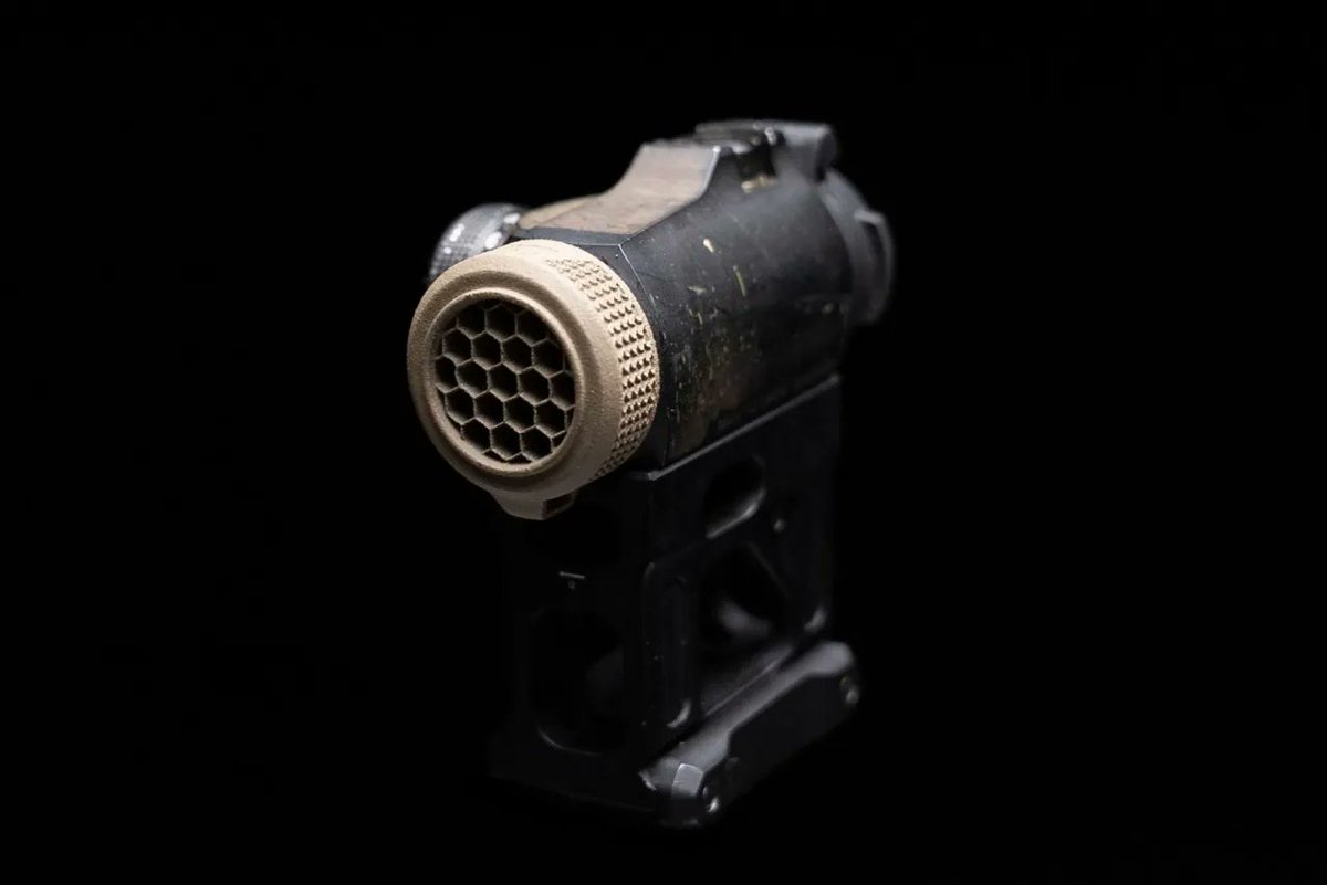 Sukerucom tweet media