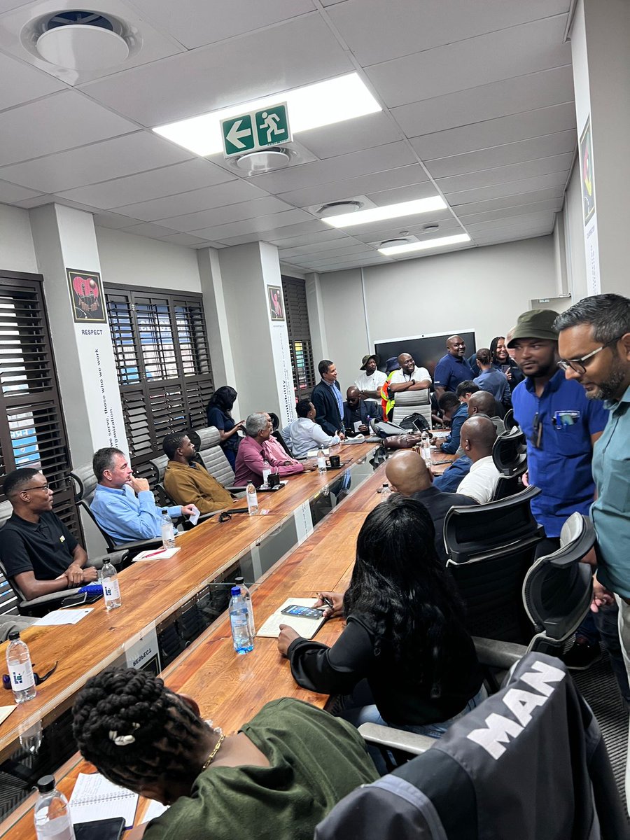 Rea Vaya Bus Transit tweet media