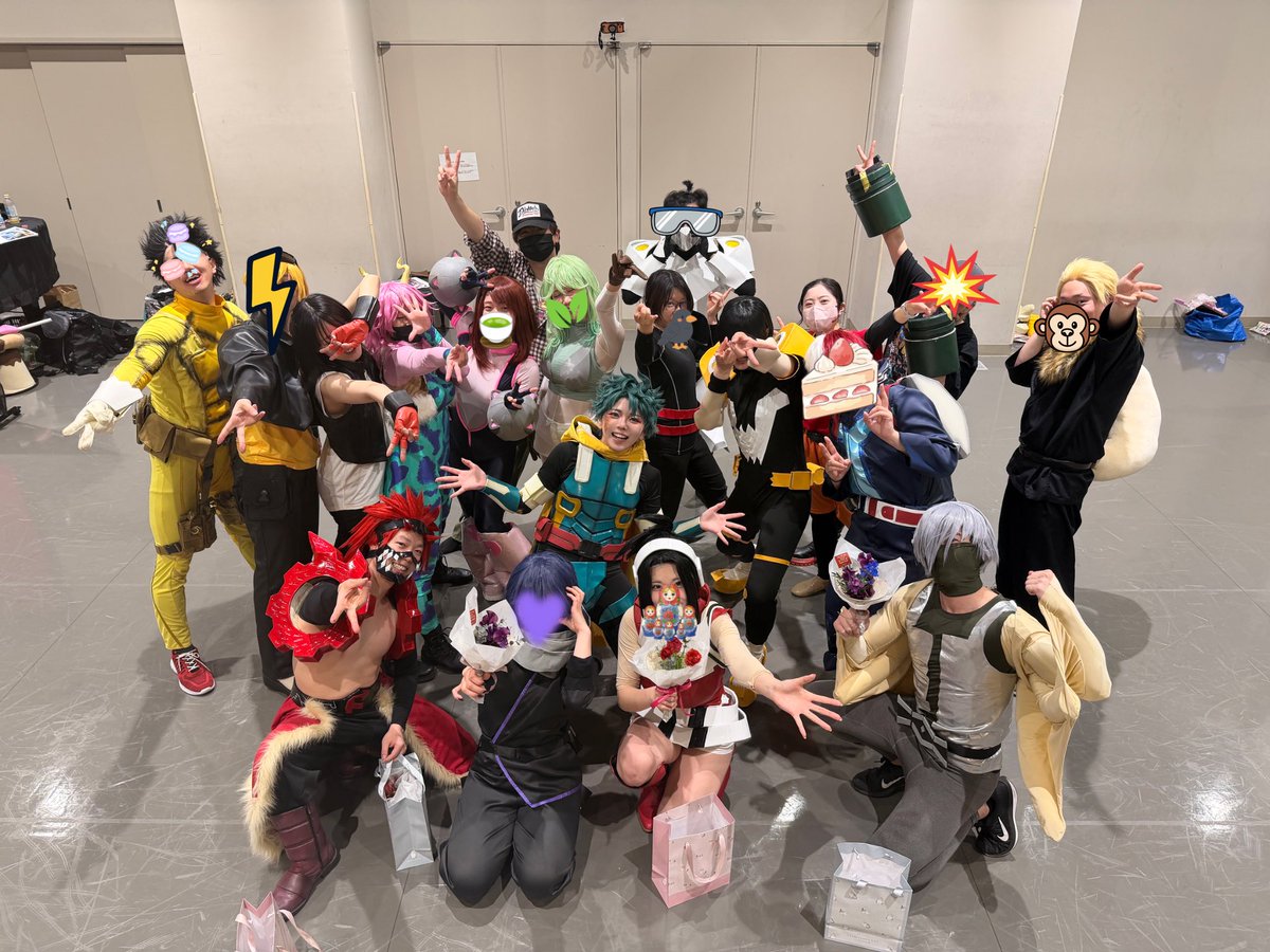 昨日はドレリハでした👗⚔️

そして‼️3月お誕生日のメンバーが多いので…

お花のプレゼントでサプライズ🎉
あめ虎くん
るかちゃん
兎ノうちゃん
Sosukeさん

ハッピーバースデー❣️🎂

本番まで1週間とちょっと…まだまだできることはたくさんあるので頑張るぞ💪

#みおまよwith最高のヒーローズ