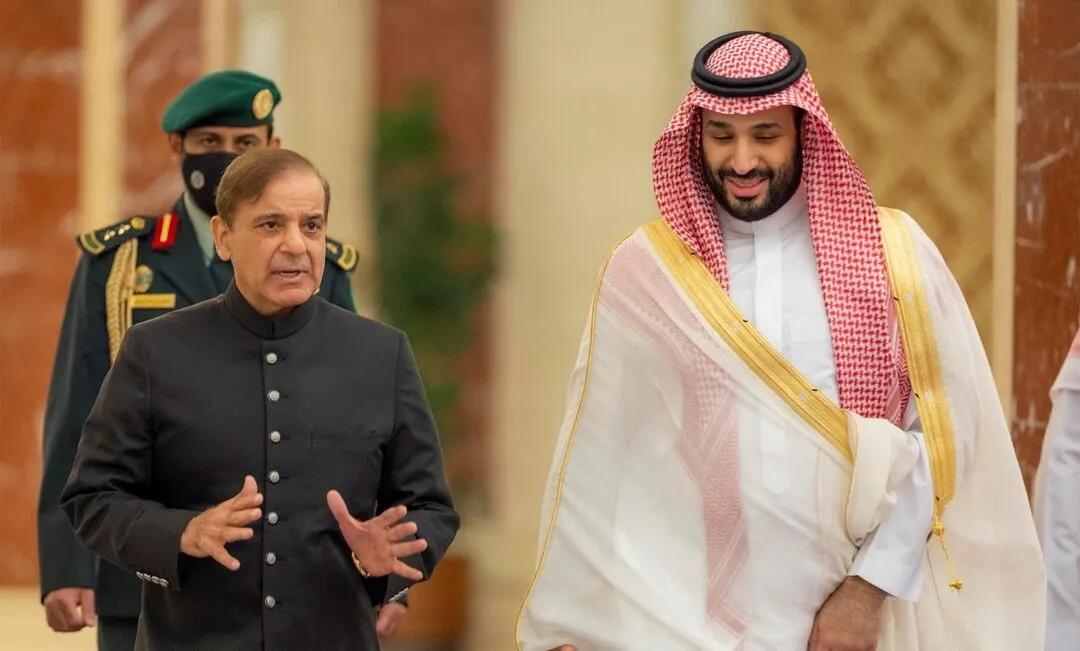 InfoGram tweet media