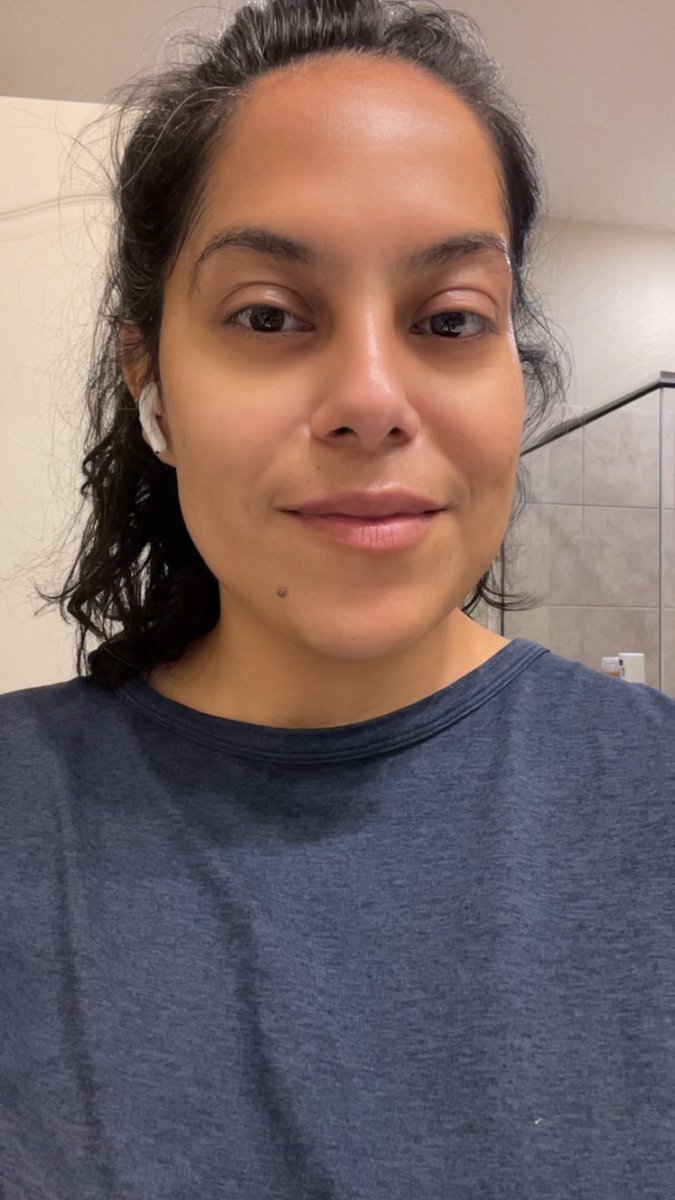 Miranduh tweet media