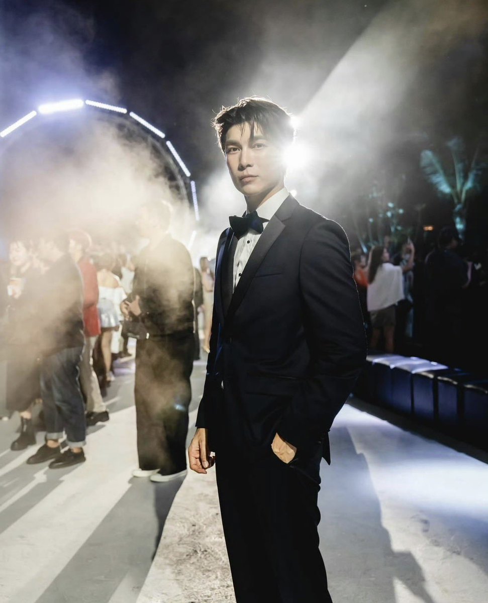 MewSuppasit野生饲养员 tweet media