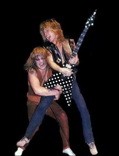 The Duck Loves Rock tweet media