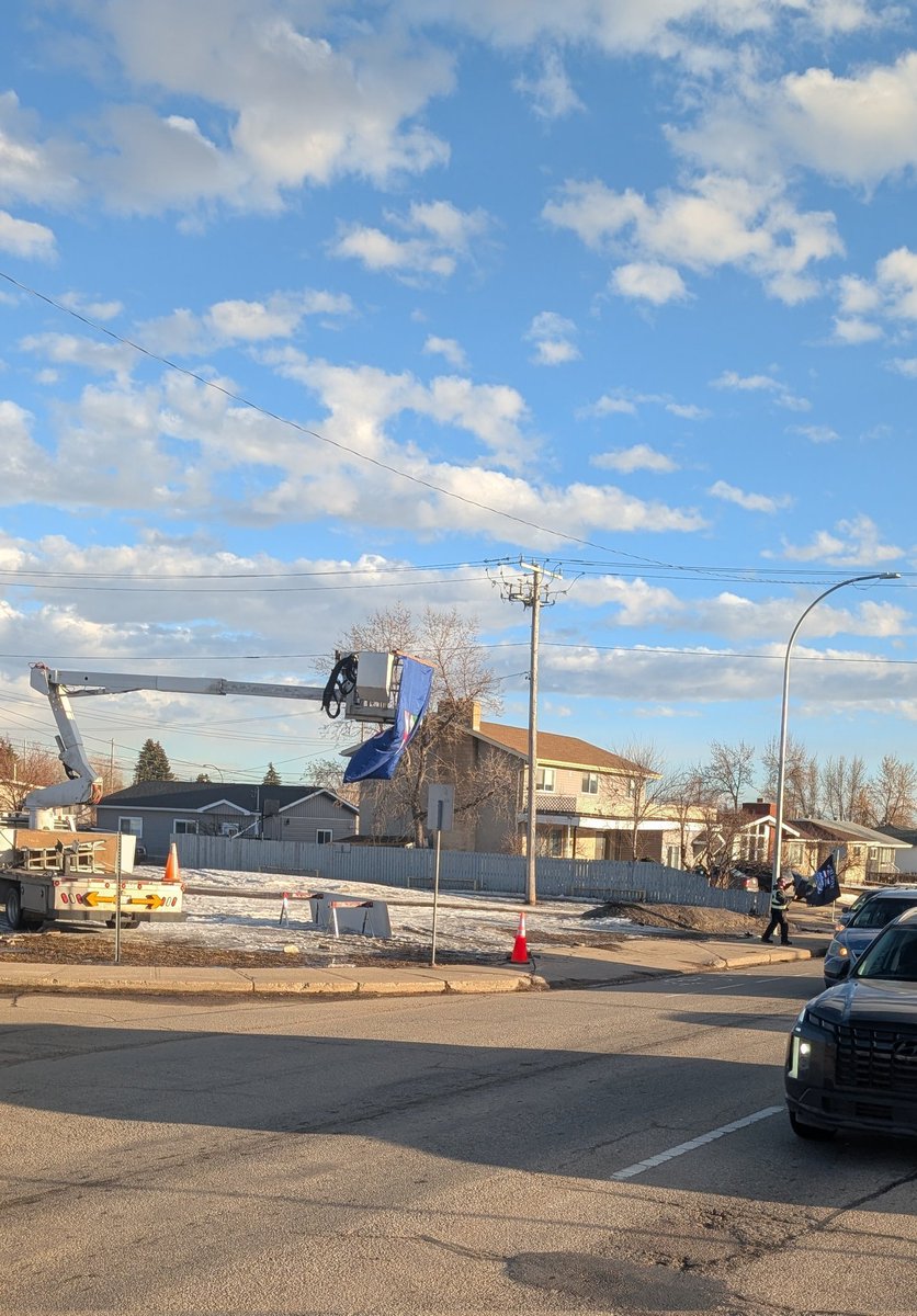 stayfreealberta tweet media