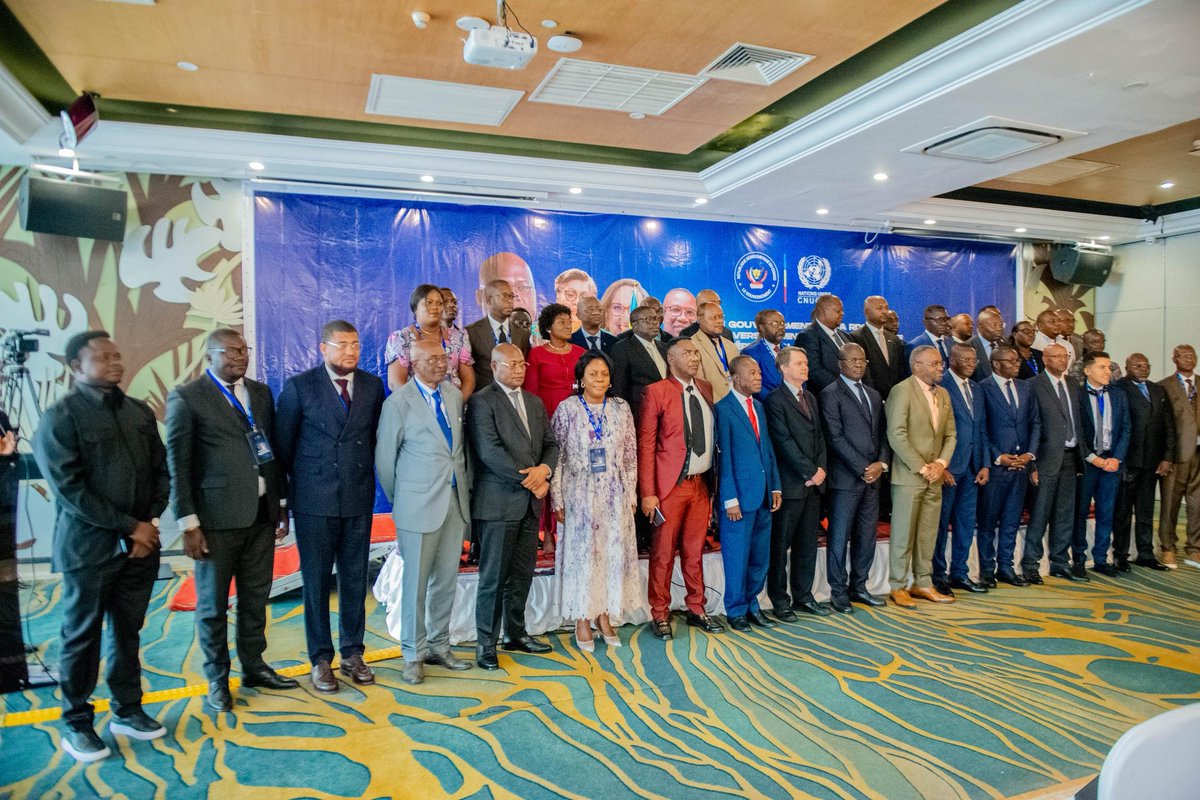 Remerciements – Succès du Workshop National RDC-CNUCED
Kinshasa, 19-03-2026

​Chers Professeurs, éminents experts et contributeurs,
​Je tiens à vous exprimer ma profonde gratitude pour votre participation active et la qualité exceptionnelle de vos contributions lors de ce
