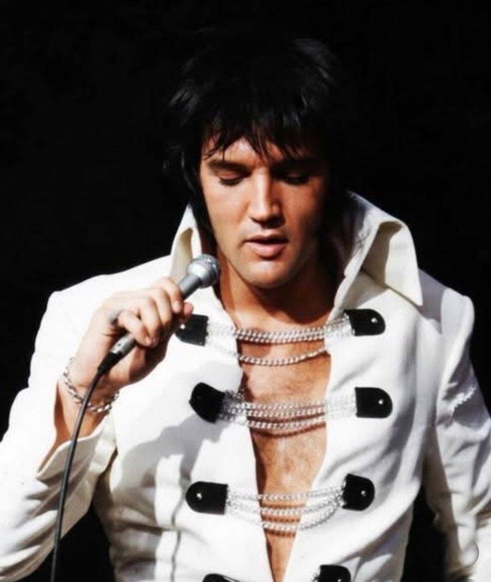 AboutElvisPresley 🎶👑🎶 tweet media