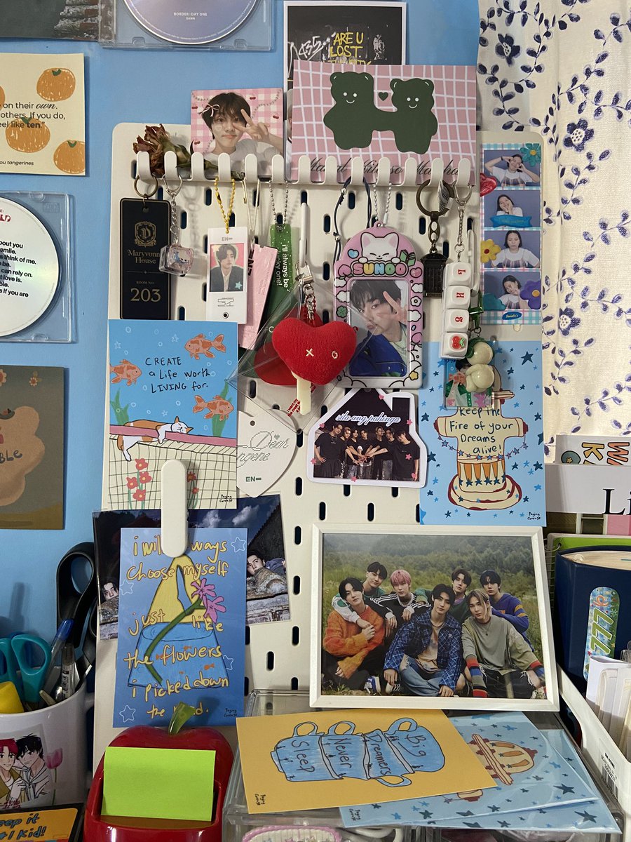 tindera ng stickers 7 tweet media