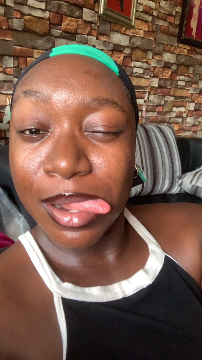 Rae, The Butterfly🦋💐 tweet media