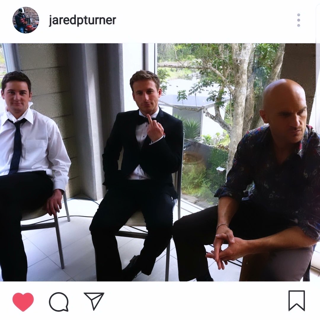 GonzoNr2's tweet photo. @ToniBourlon @giselargg @Khrystja88 @geekmom814 @TatianaDracul @BevRoddy @terr6210 @MsAndrea7215 @RubyBaggins @majormarianna1 @j_pineo @1ofmeisenough @nuta_ileana @RichartinFan @Chopkins14 Good morning... need the Johnson Brothers today x
#dailydean #deanogorman #almightyjohnsons #dailyarmitage #richardarmitage #thorinthursday https://t.co/SUdGgyyJfY