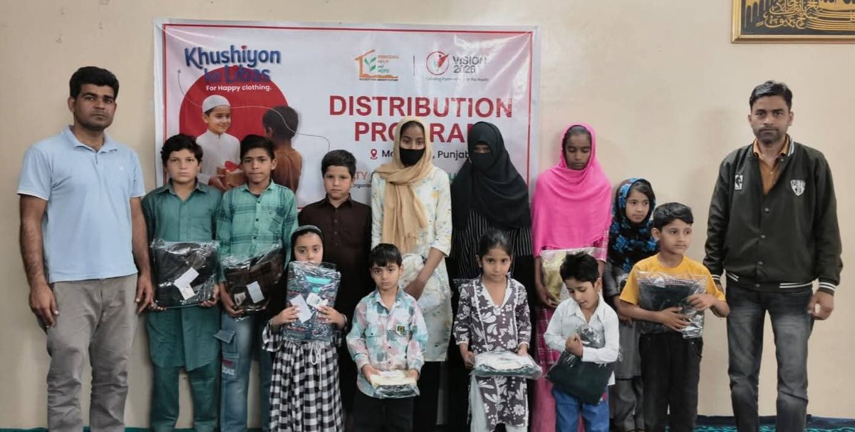 Society for Bright Future (SBF) successfully organized its “#Khushiyon_Ke_Libas” distribution program in #Malerkotla, Punjab, benefiting 100 children from 50 families.

#KhushiyonKeLibas #SBF #EidSupport #HumanityFirst
