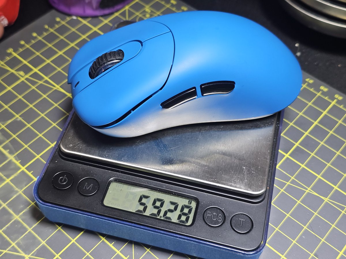 MouseCast tweet media