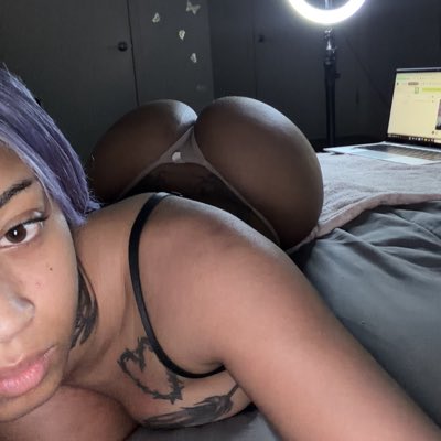 Bri tweet media