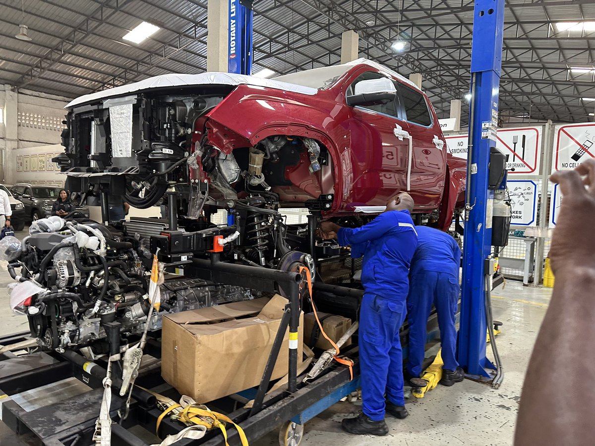 HAKUZWUMUREMYI Joseph tweet media