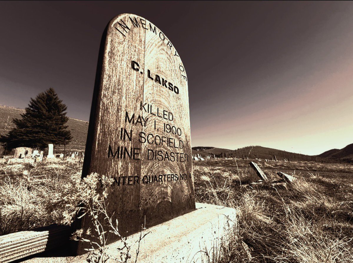 Paranormal Tyler tweet media