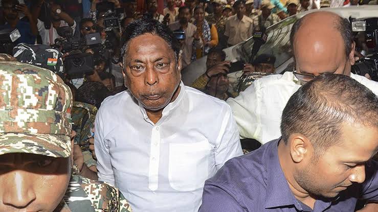 The Analyzer (News Updates🗞️) tweet media