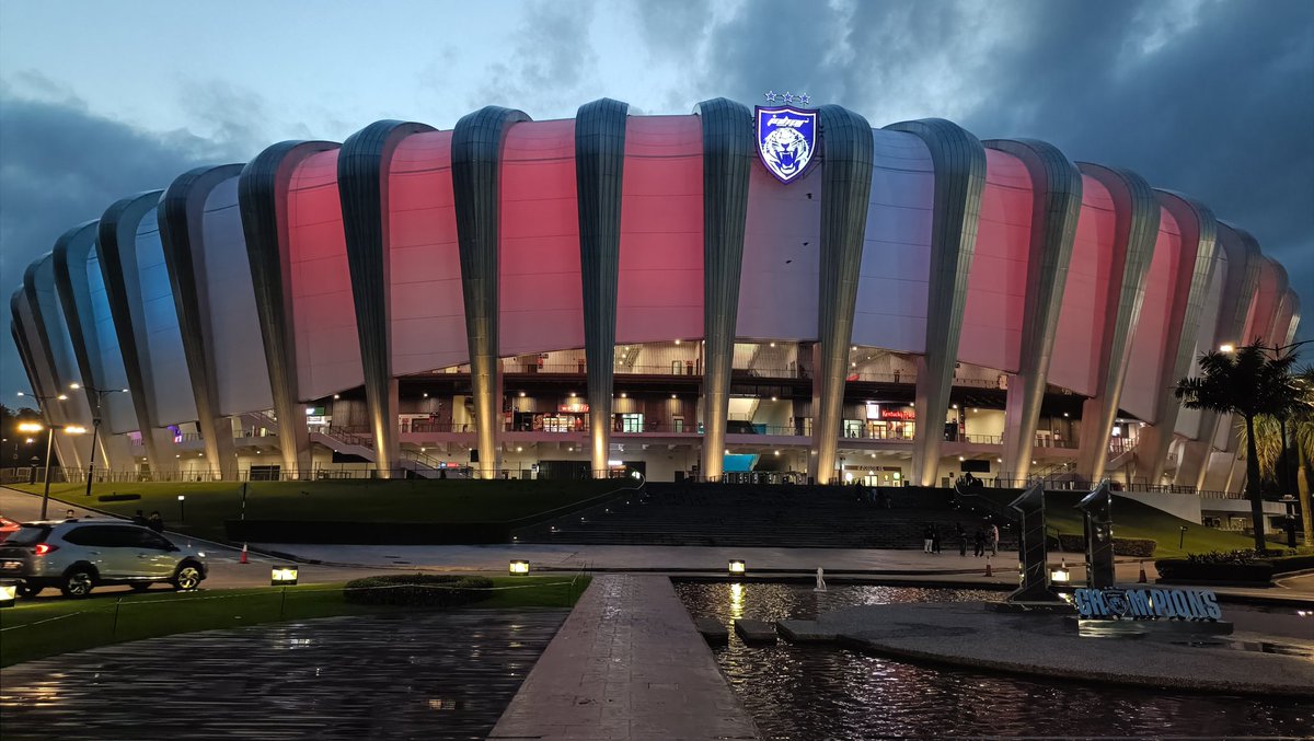 GroundhopperDTC tweet media