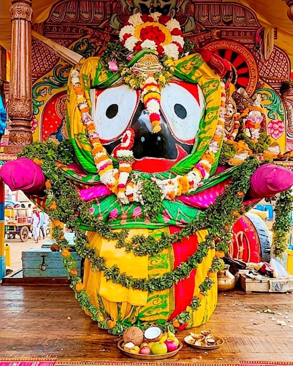 𝐀𝐯𝐚𝐧𝐢 tweet media