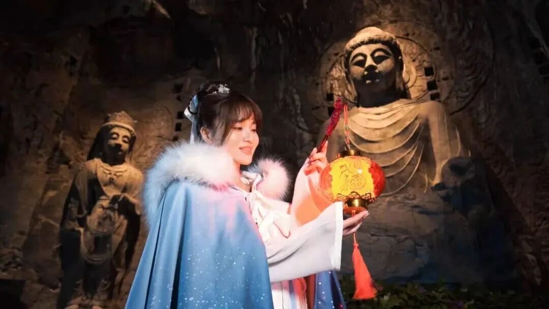 inLuoyang tweet media