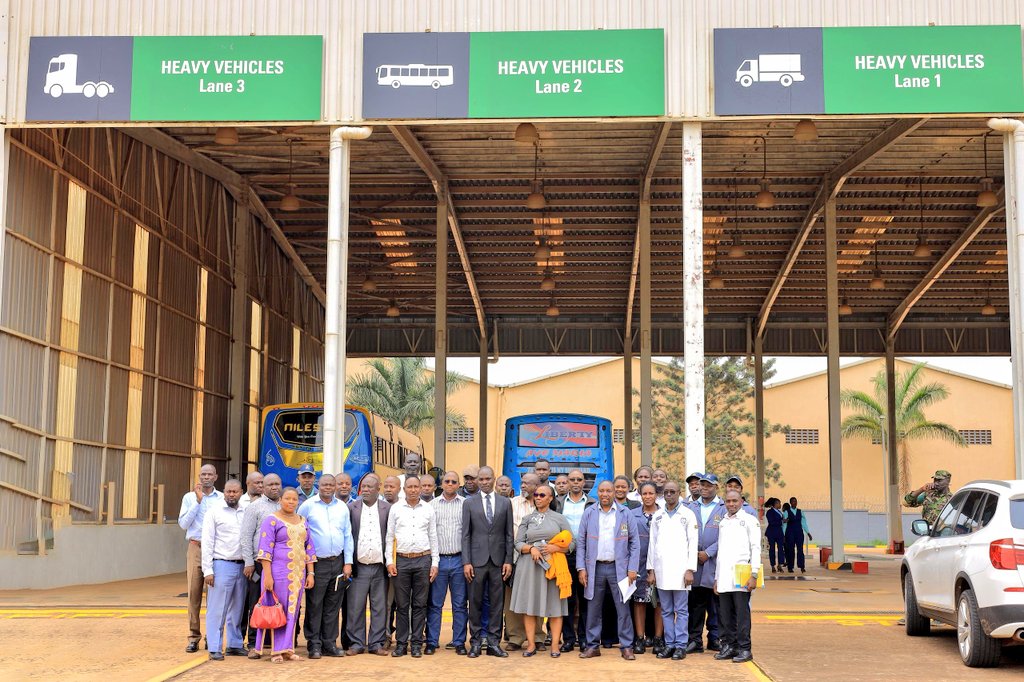 Hon. Byamukama Fred tweet media