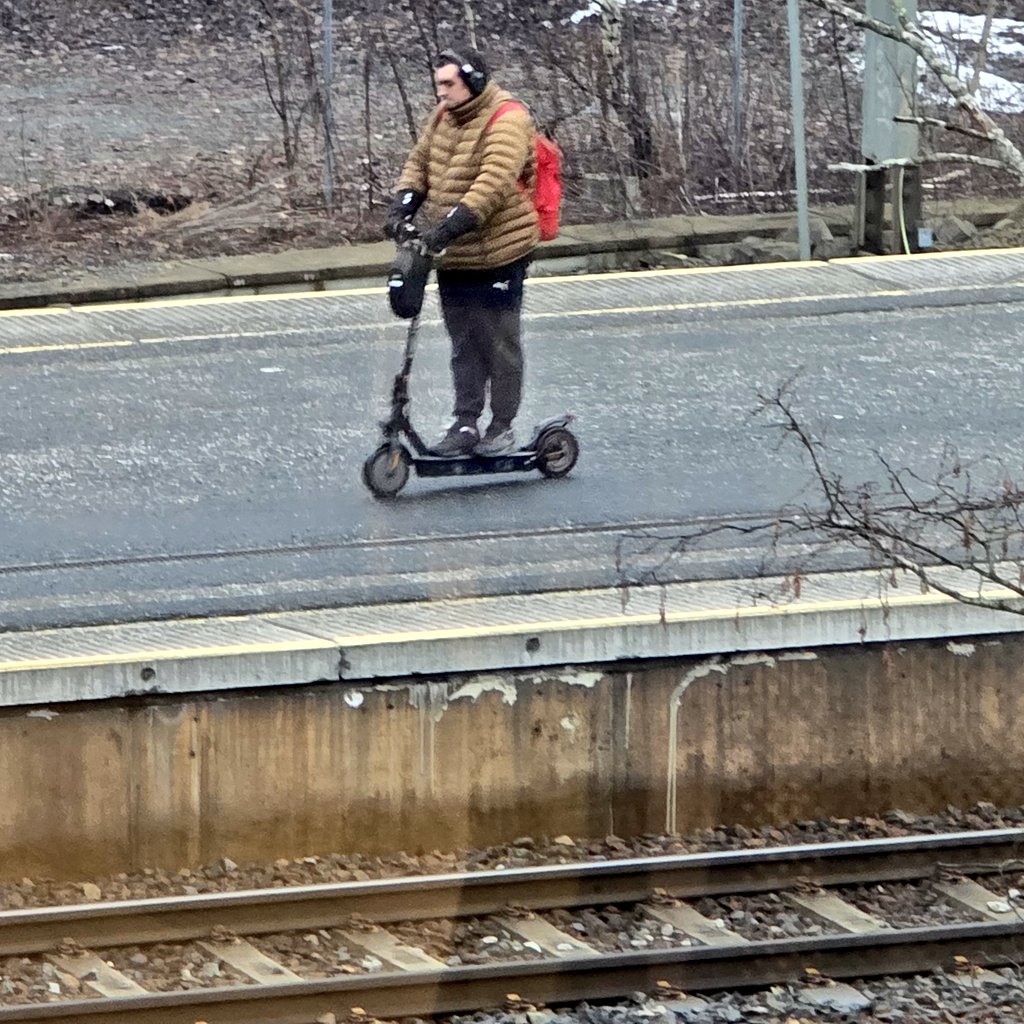 Ословский Дима tweet media