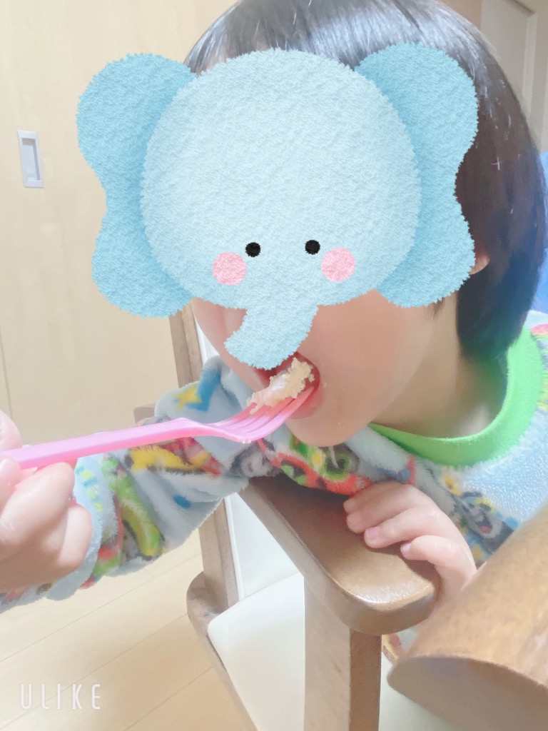 Kinghallgroup1's tweet photo. こんにちは☀
#KINGHALL 和多田本店🐹です💛

先日、
子供達が #お誕生日 を迎えましたので
おじさん達から #REGO をもらいました🤩

娘は #どうぶつの森 の #REGO を
あーじゃない、こーじゃない、と
一生懸命作ってました😂

息子は #苺のショートケーキ を
２つ食べてました🍰😂

おめでとう😊🌟🎉 https://t.co/brvFzhni3Y