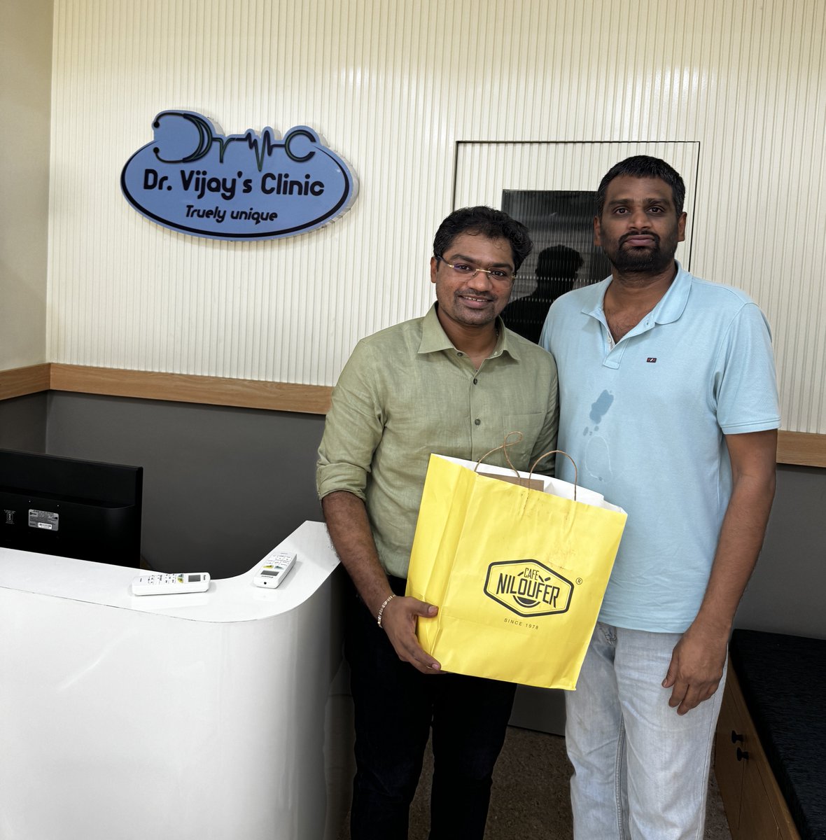 #jananayagan படம் releaseஆனதும் , படத்த பார்த்துட்டு எல்லோரும் சொல்லுவாங்க …. “இந்த படத்துக்கு ஏன் இப்டி censorல பிரச்சனை ஆச்சு… அப்டி controversial scene எதுவும் இல்லையே”னு… நண்பர் #Hvinoth பற்றி நல்லா தெரிந்ததாலும்.. ஜனநாயகன் படத்தை பற்றி தெரிந்ததாலும் இதை என்னால் உறுதிபட