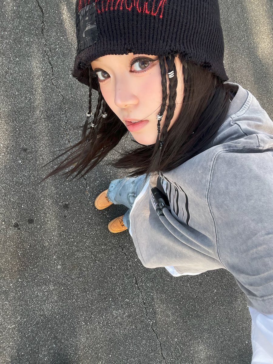 hiipe_princess's tweet photo. COCO VIBE ☀️

#HIIPE_Moments_JP
#HIIPE_Princess #하입프린세스 #ハイププリンセス #COCO https://t.co/yBiAJHlYV2