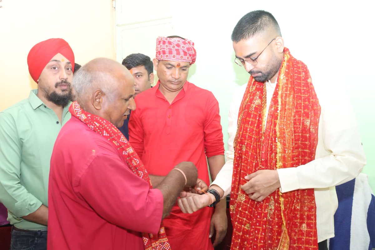 Deepak Prakash tweet media