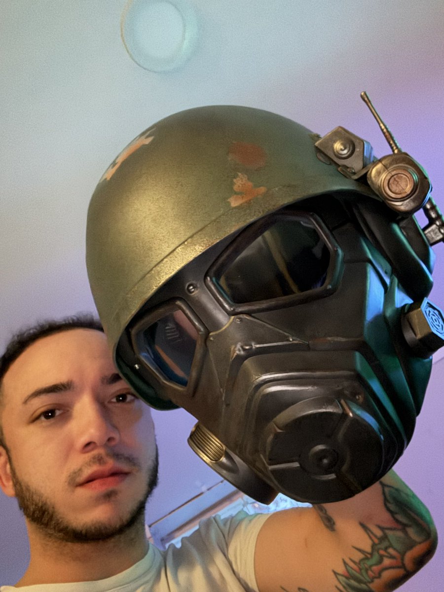EliasVT's tweet photo. “Patrolling the Mojave almost makes you wish for a nuclear winter.”. https://t.co/Q8GG0uhjtA