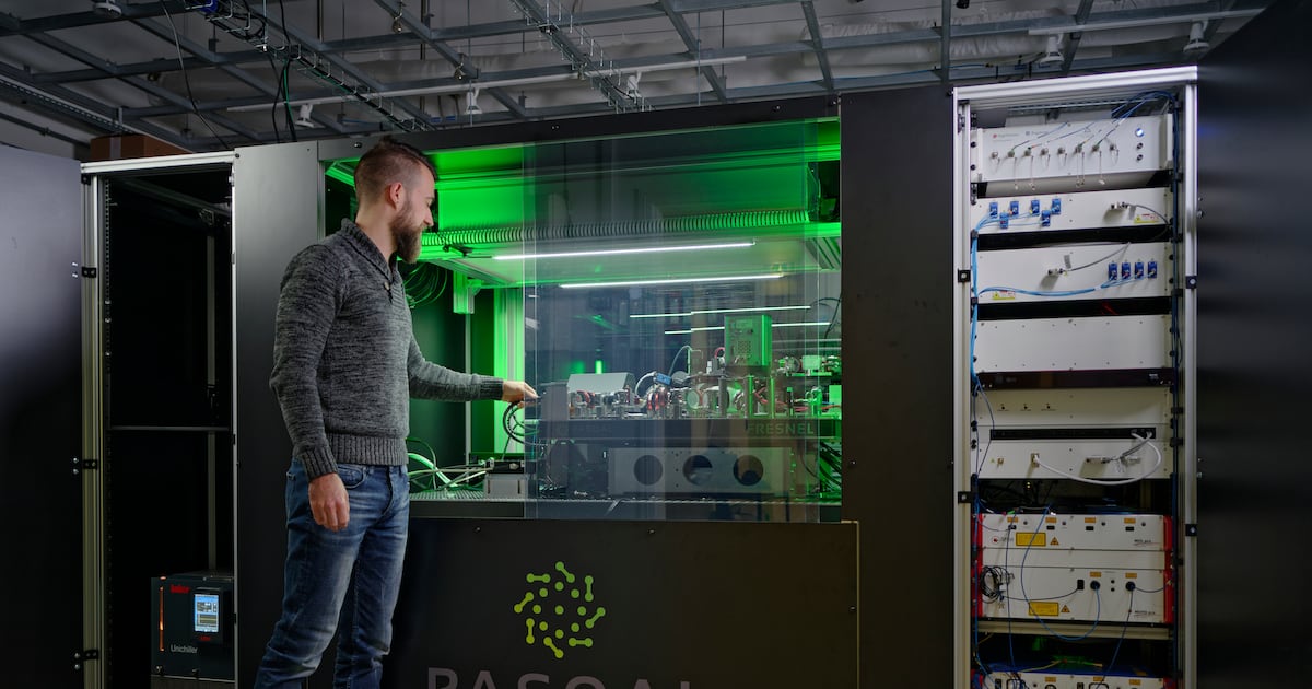 usinenouvelle's tweet photo. Start-up : la France s’arme dans la deeptech, mais les sujets de préoccupation restent nombreux https://t.co/OYgboMAnKI https://t.co/XYfha2QLWp
