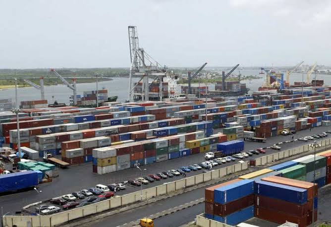 𝔼𝕟𝕟𝕪 tweet media