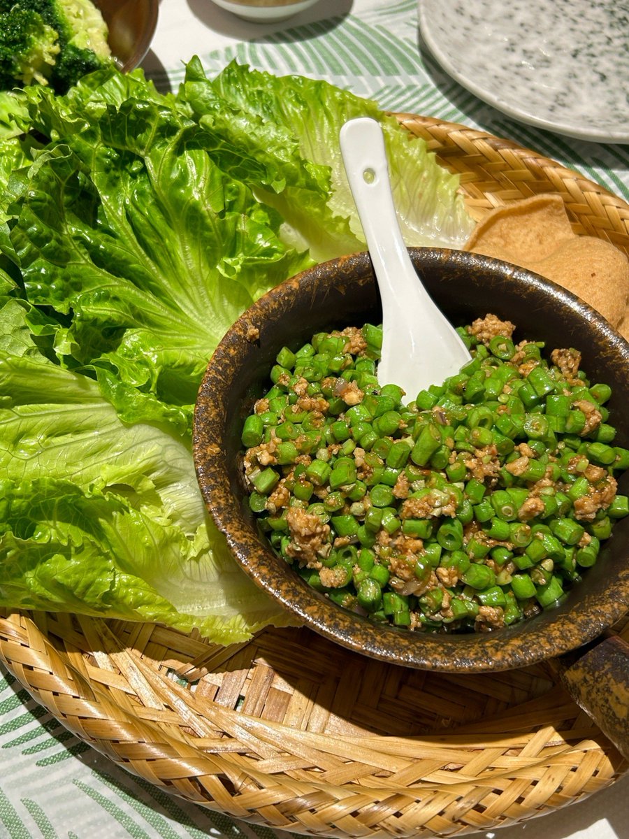 Turquoise tweet media