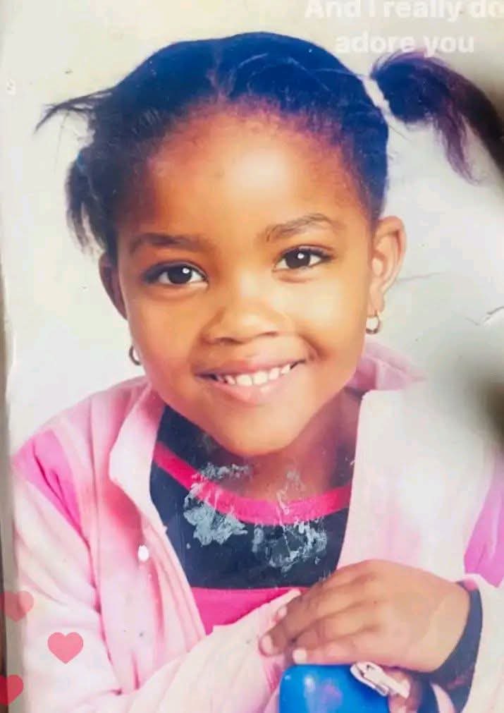 LLF today it’s operation vote like your life depends on it

Handler will be sanctioning any LLF found on the TL defending or tweeting
Please let’s go to the streets, markets places; church, and even call your ex cause it’s operation vote Liema

#LiemaPantsi #BBMzansiS6