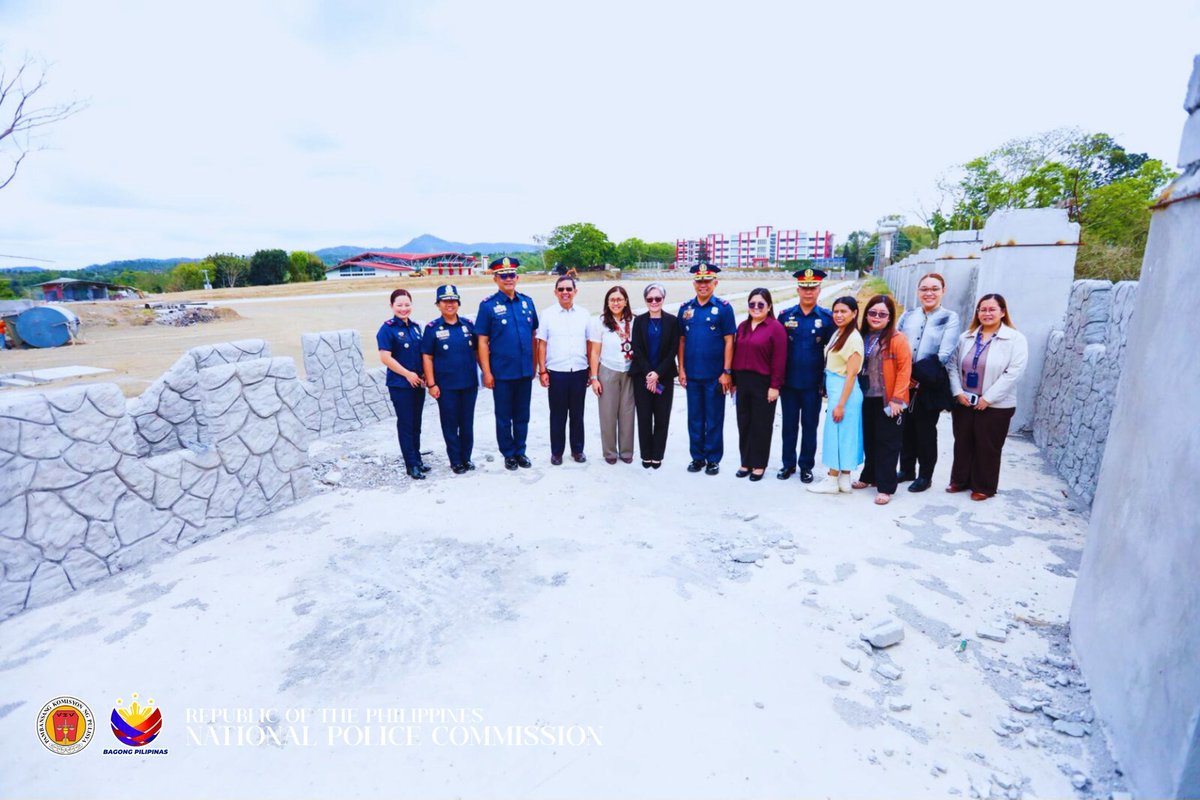 NAPOLCOM tweet media