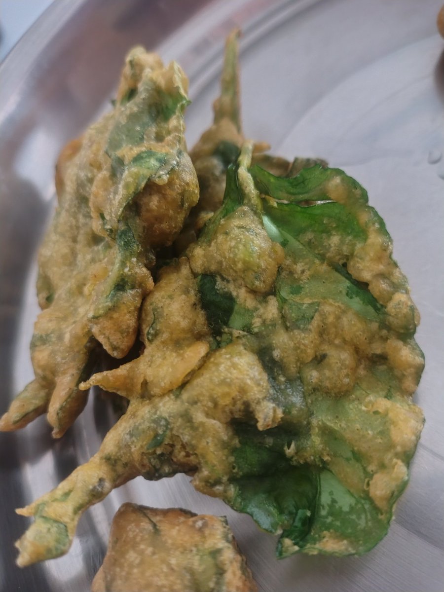 अभ्या_मित्रा tweet media