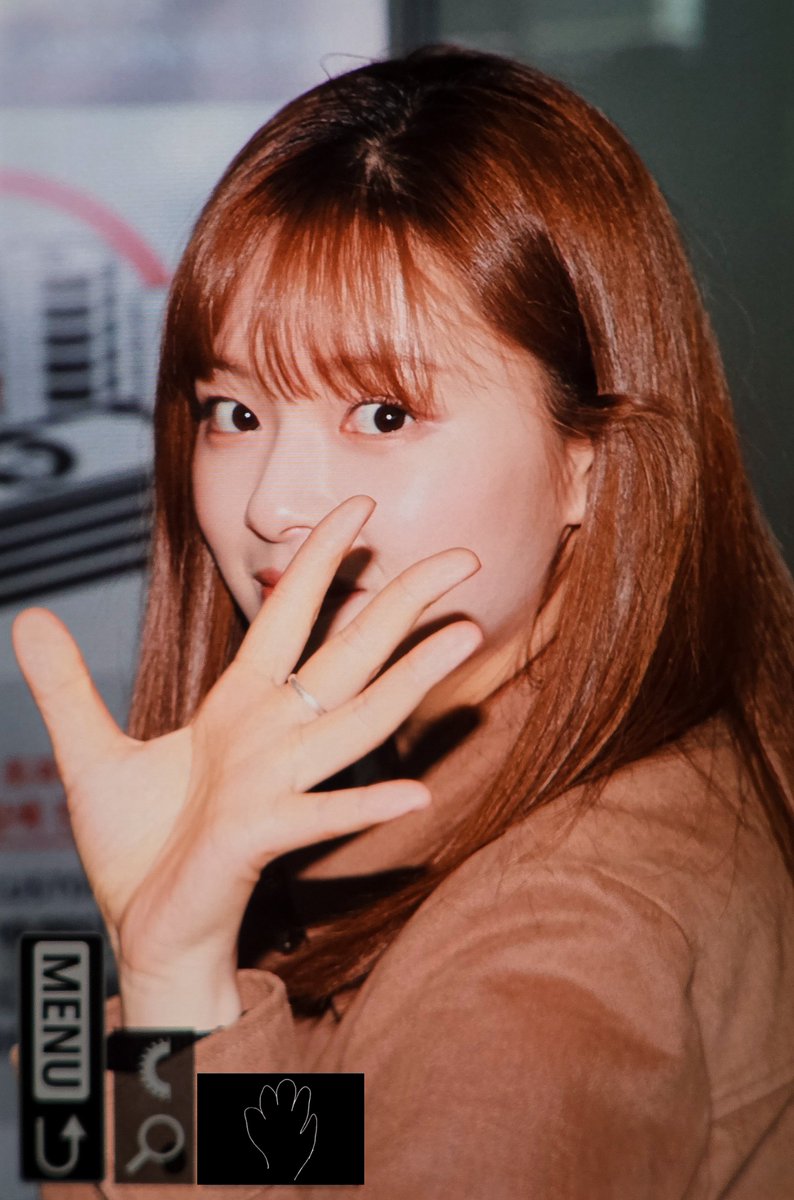 유앙글 tweet media