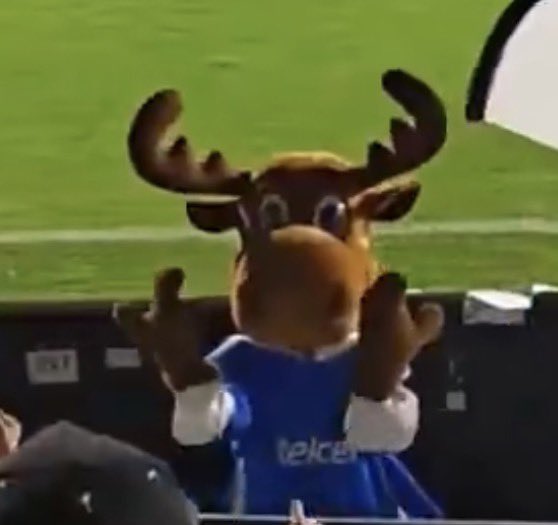 Alejandro Chávez tweet media