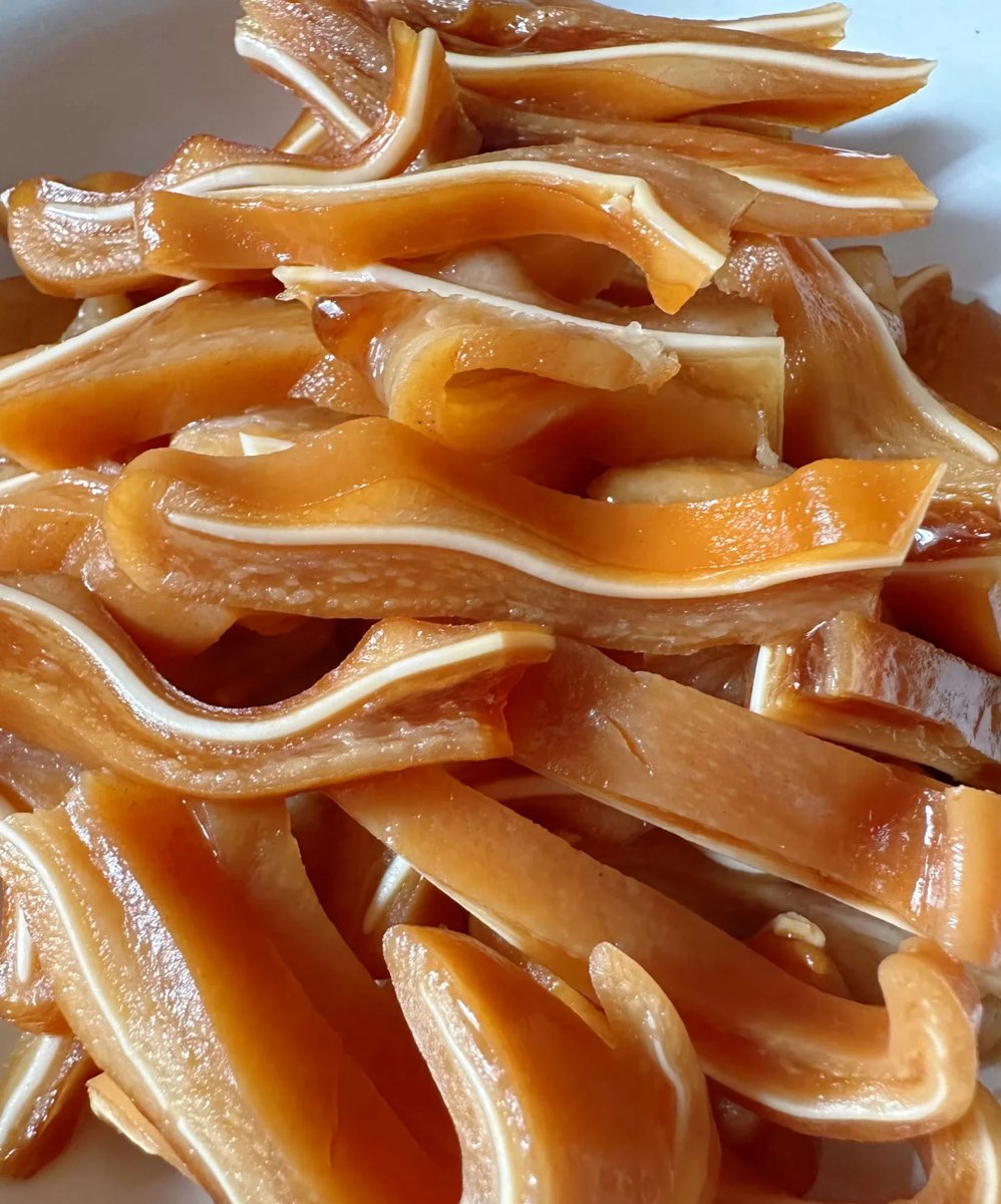 gato lee tweet media