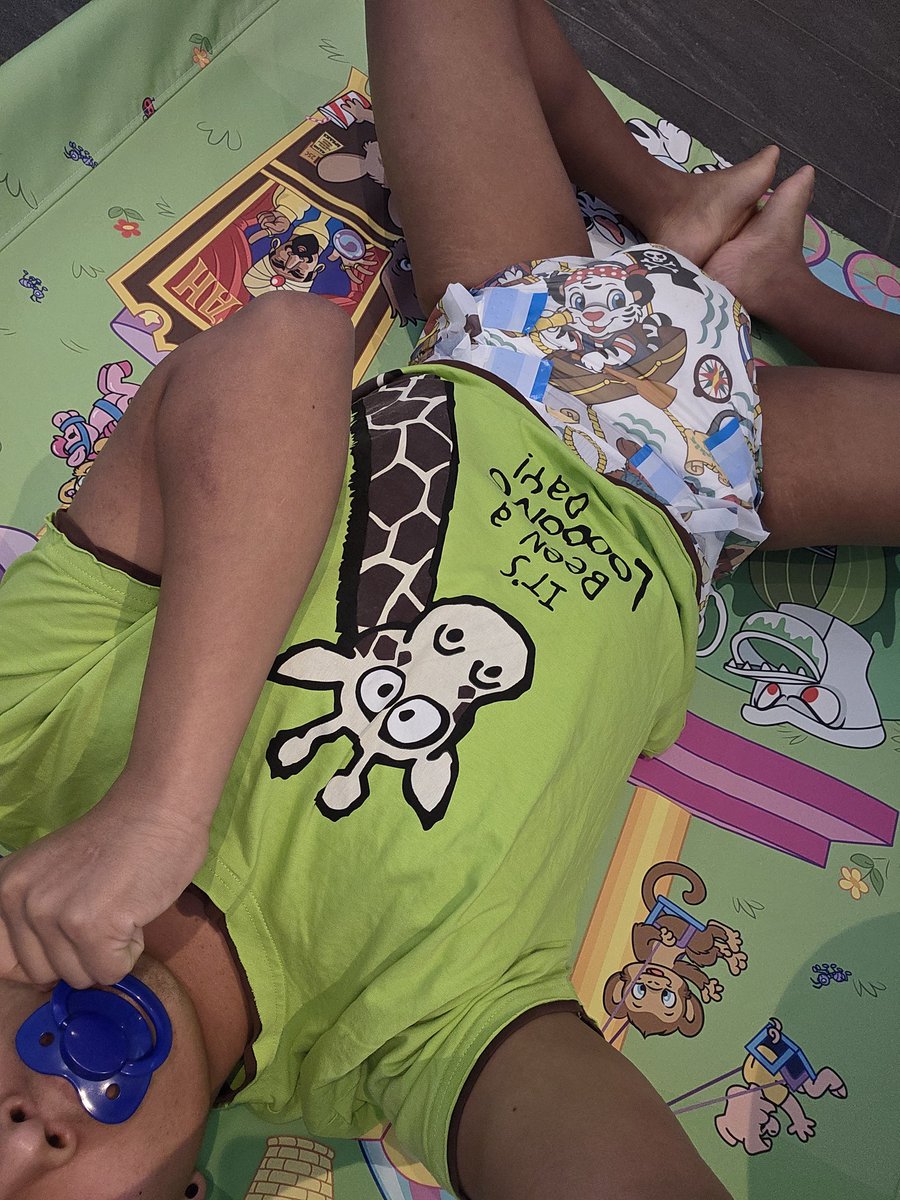 LittleCutieBoy tweet media