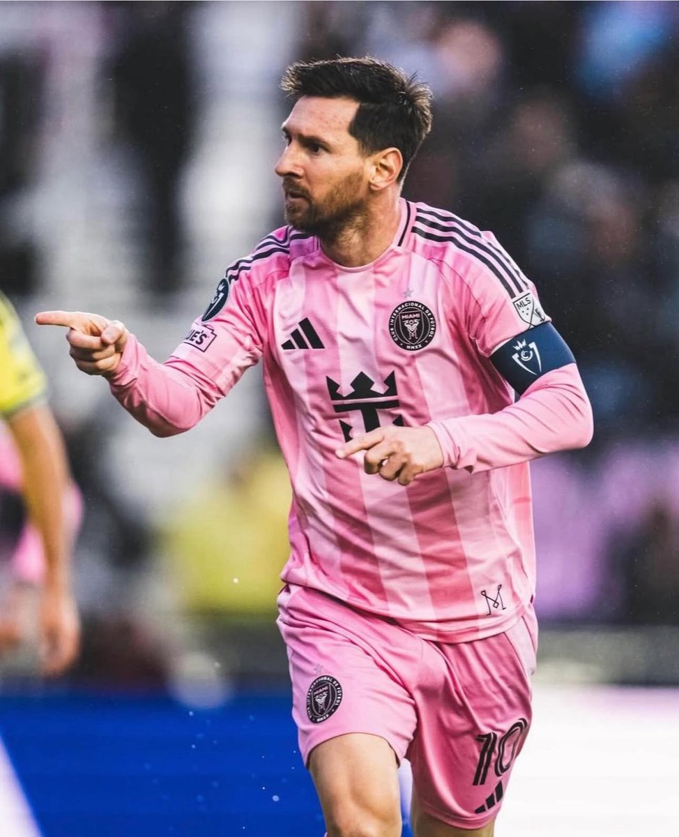 ⚽️𝐛𝐚𝐥𝐥 𝐤𝐧𝐨𝐰𝐥𝐞𝐝𝐠𝐞⚽️™︎ tweet media