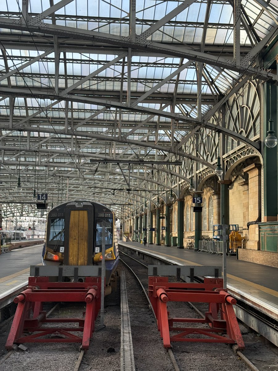 Glasgow Central tweet media