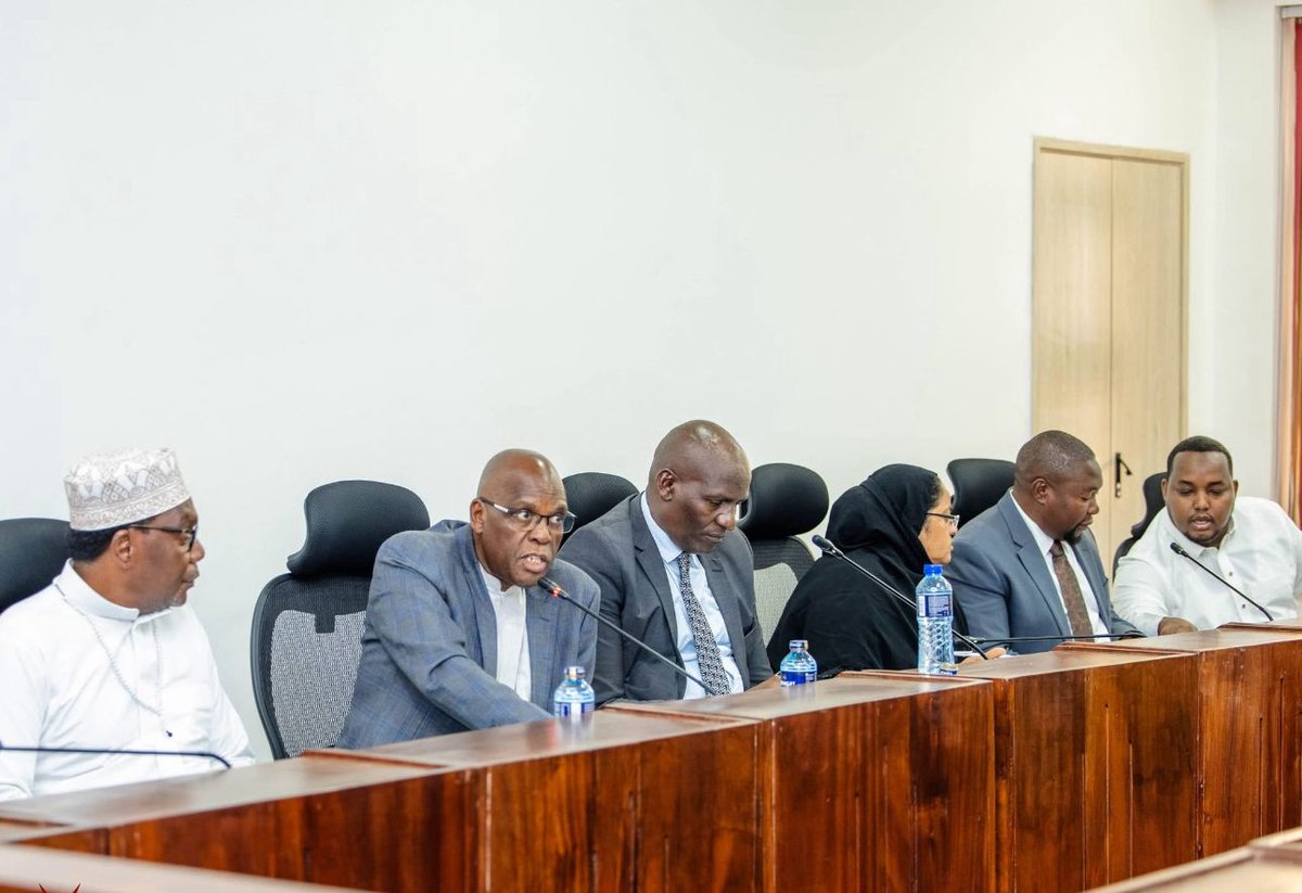 Hon. Innocent Mugabe tweet media