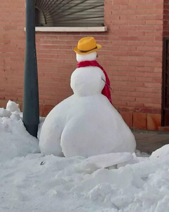 Shitpost 2077 tweet media