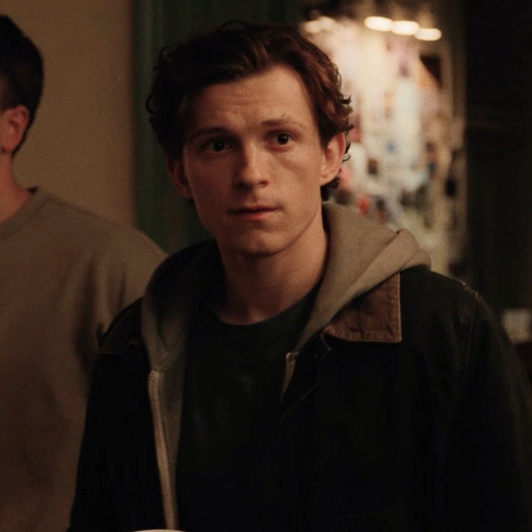 Tom Holland Daily ☆ tweet media