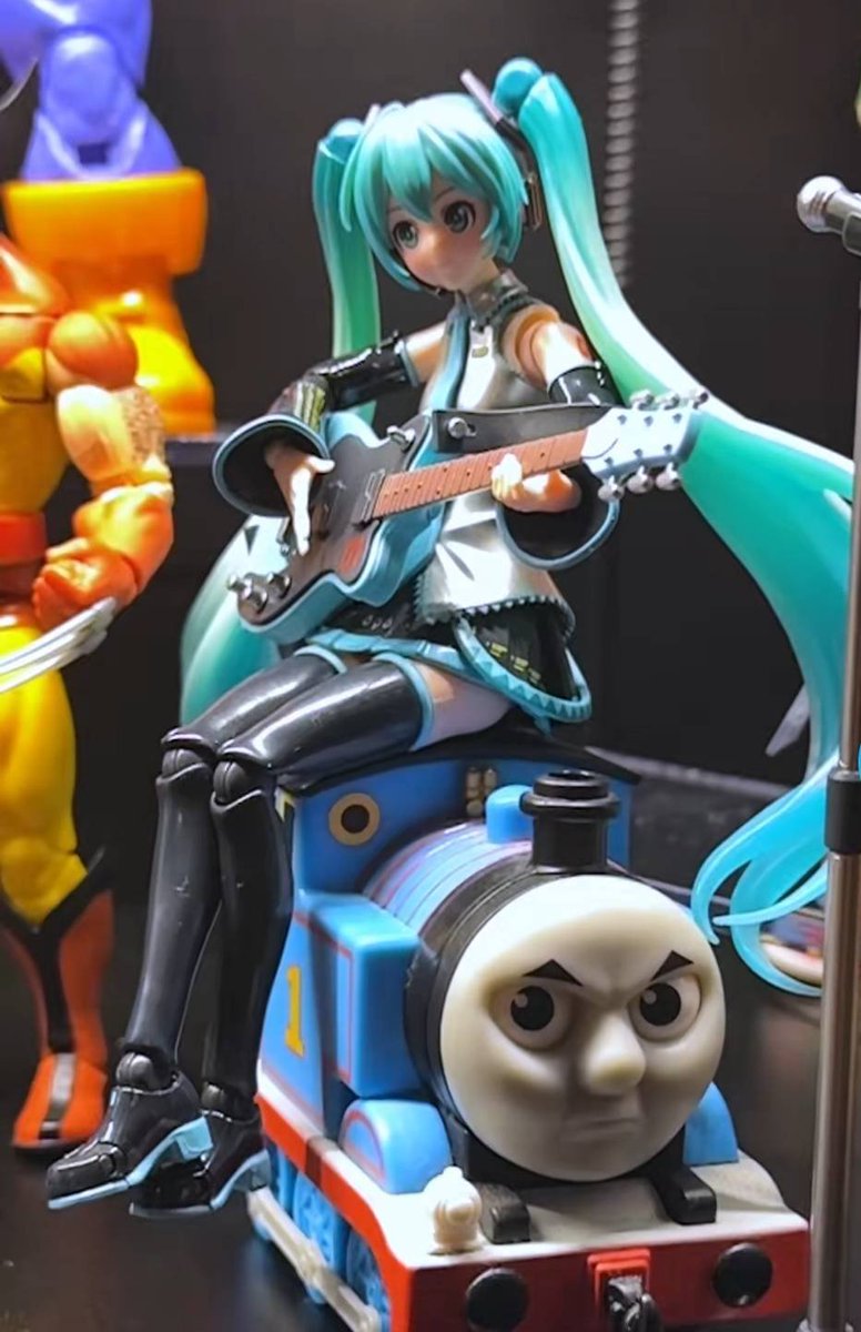 𝓗𝓪𝓽𝓼𝓾𝓷𝓮 𝓜𝓲𝓴𝓾 (Retry Now) 💙 tweet media