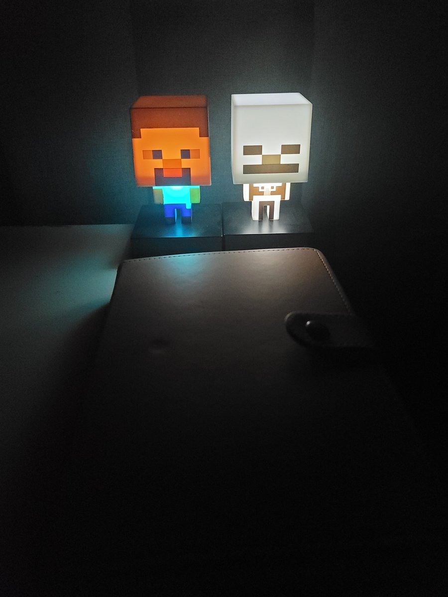 🅷🅰🆄🅽🆃🅴🅳 tweet media