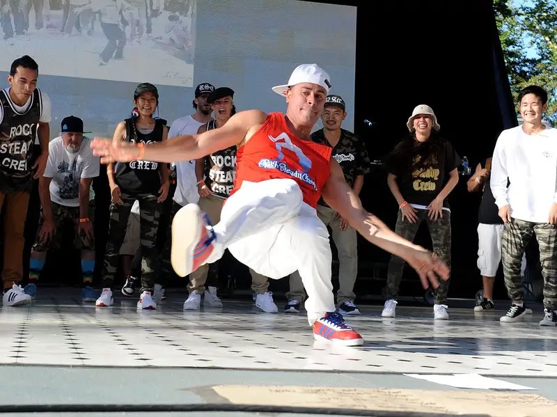 Michael Leche 🥛 tweet media